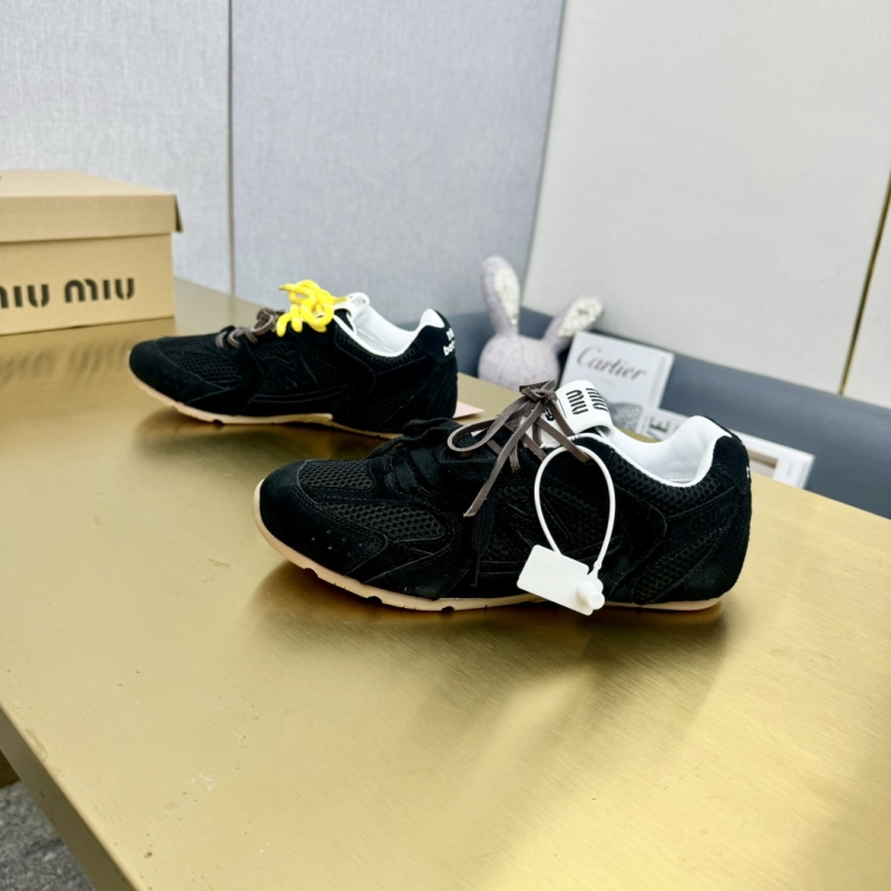 Miu Miu Casual Shoes